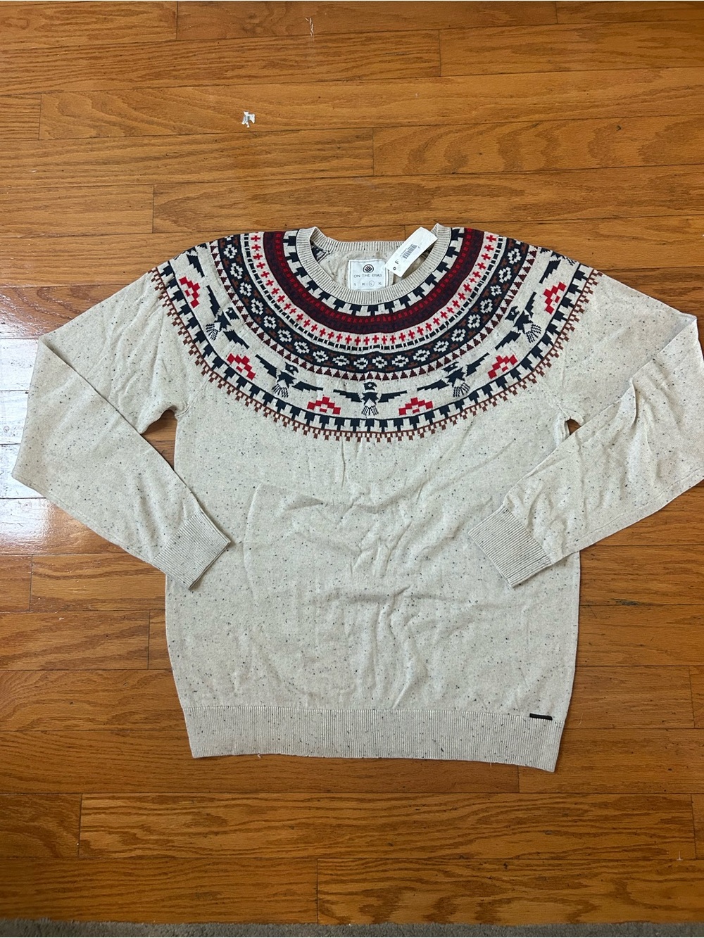 NWT men’s Crewneck Sweater size L